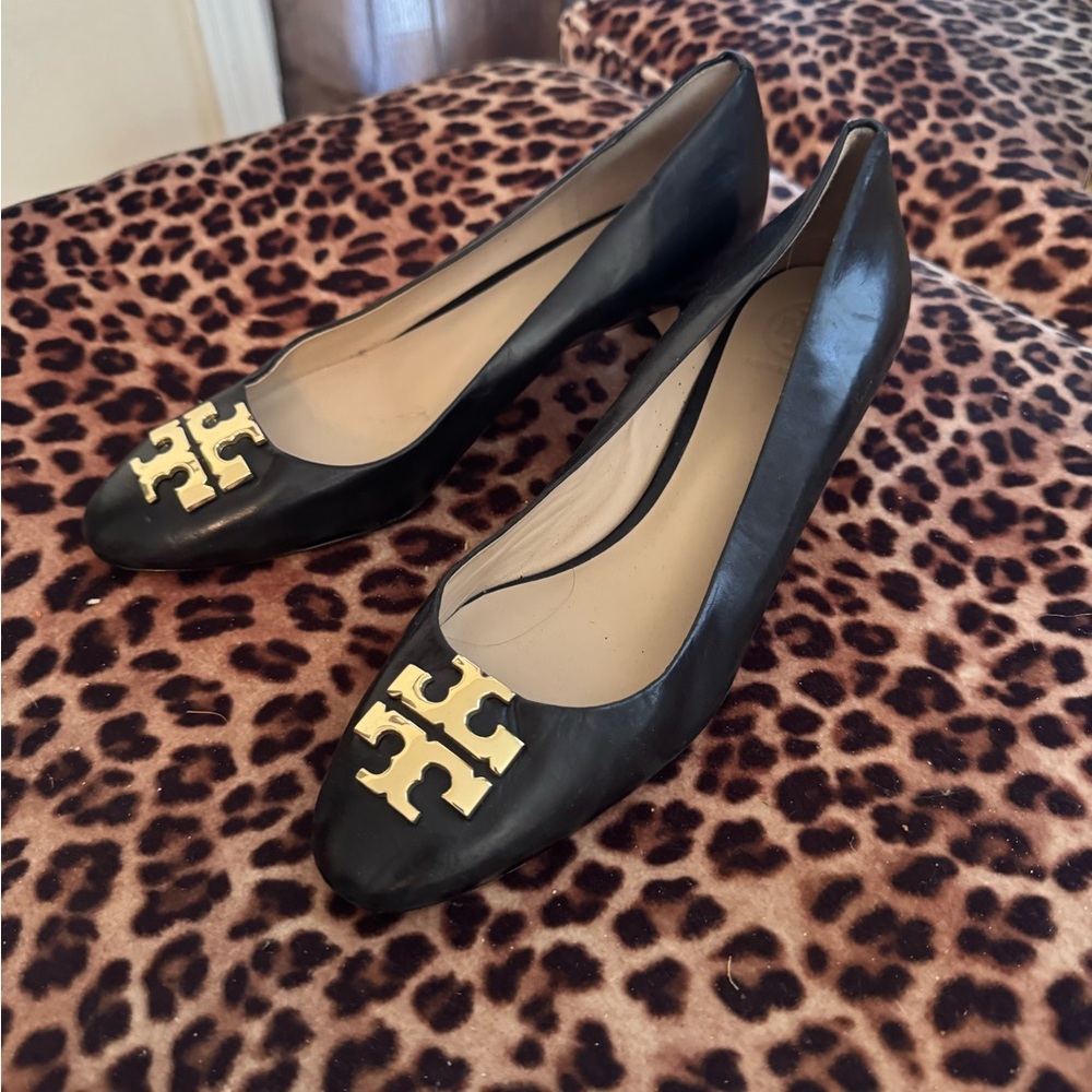 Tory Burch Black Leather Low Block Heels (9)